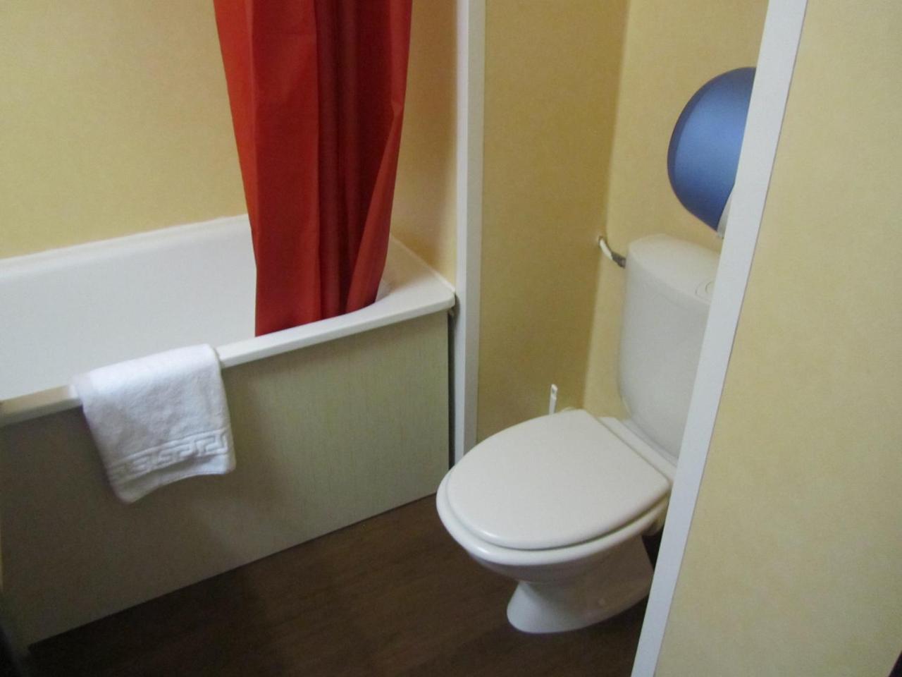 Hotel Le Saint Joseph Ngoại thất bức ảnh